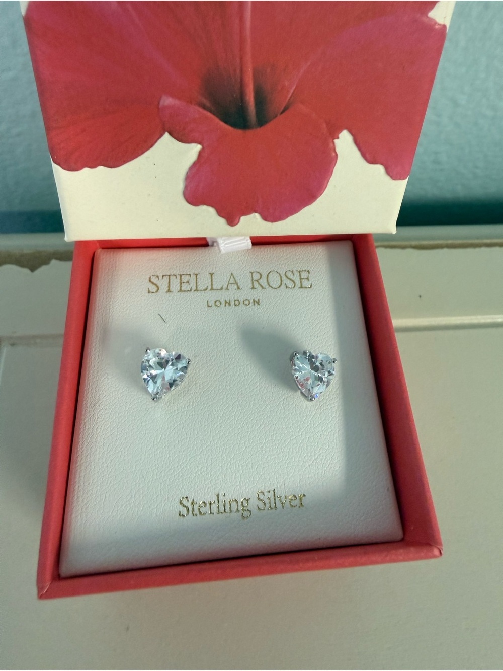 Stella Rose London Sterling Silver Heart Cut Stud Earrings New in Box